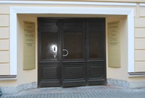 25.11.2013 - Информационные планшеты для бизнес-центра